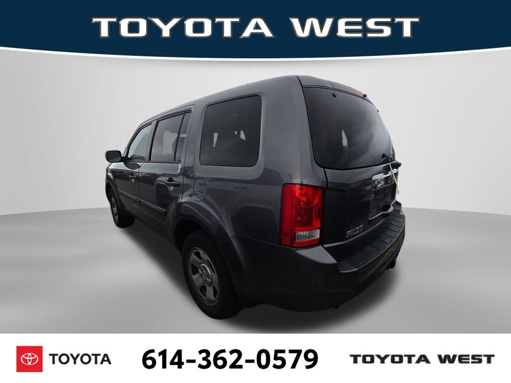 Used 2014 Gray Honda LX image 4