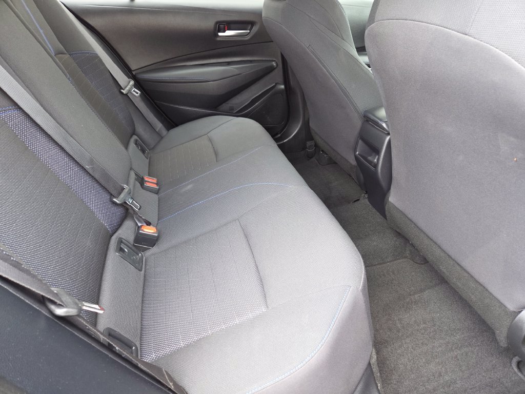 Used 2022  Toyota SE image 20