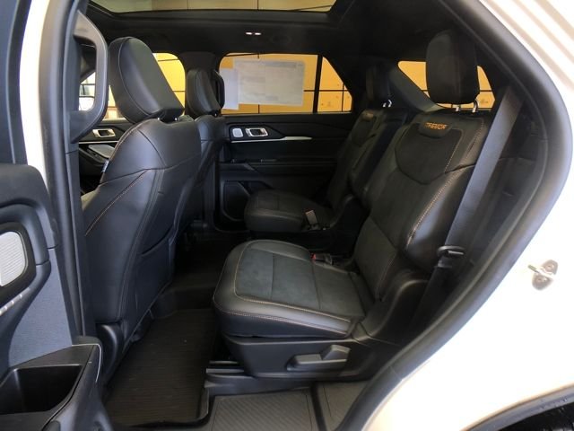 New 2026 Star White Metallic Tri-Coat Ford Tremor® image 20