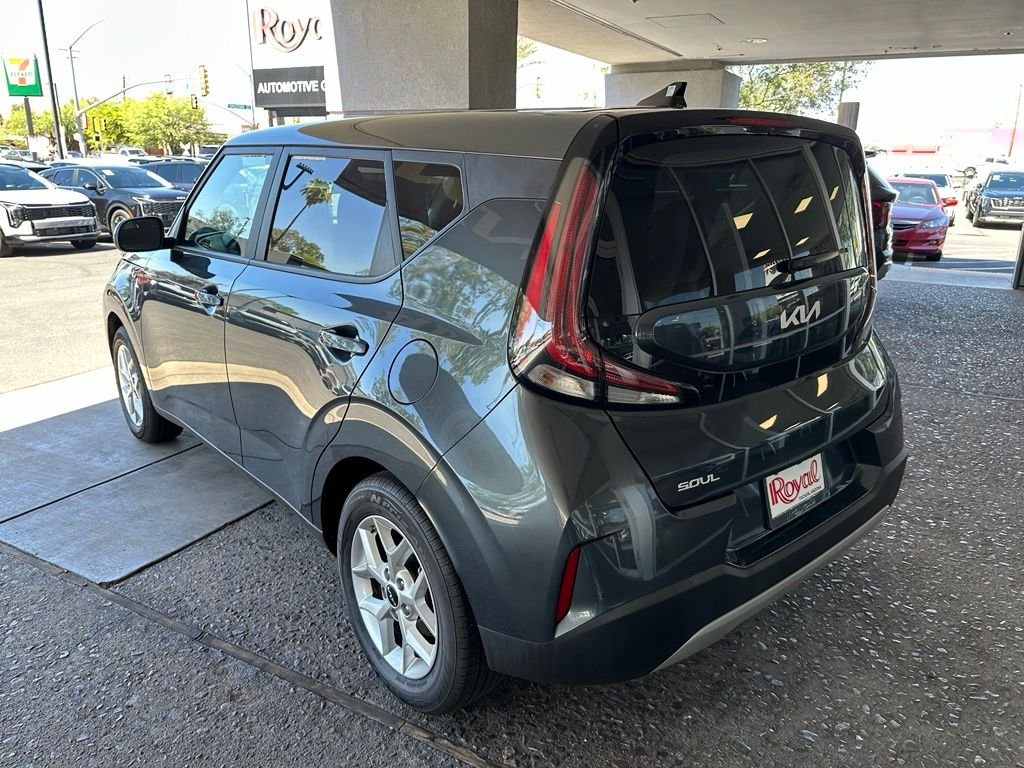2025 Kia Soul LX - Photo 22