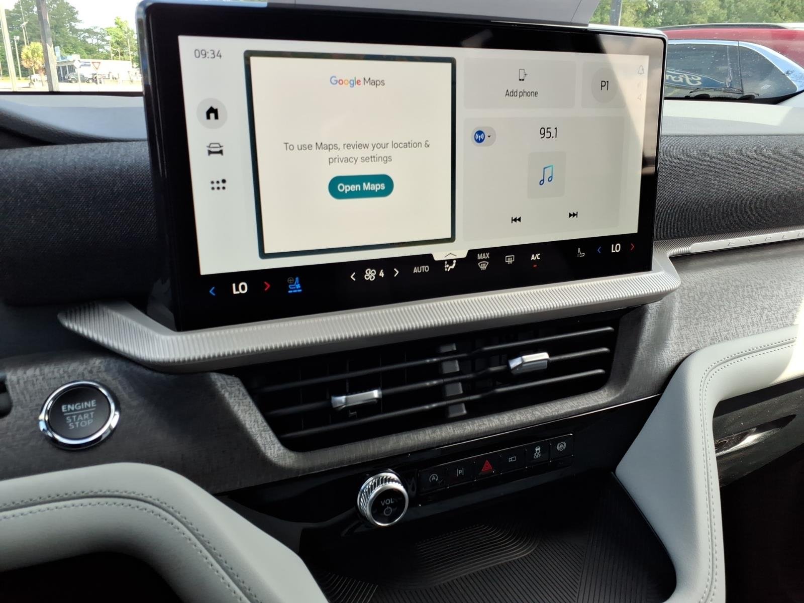 New 2026 Agate Black Metallic Ford Platinum™ image 21