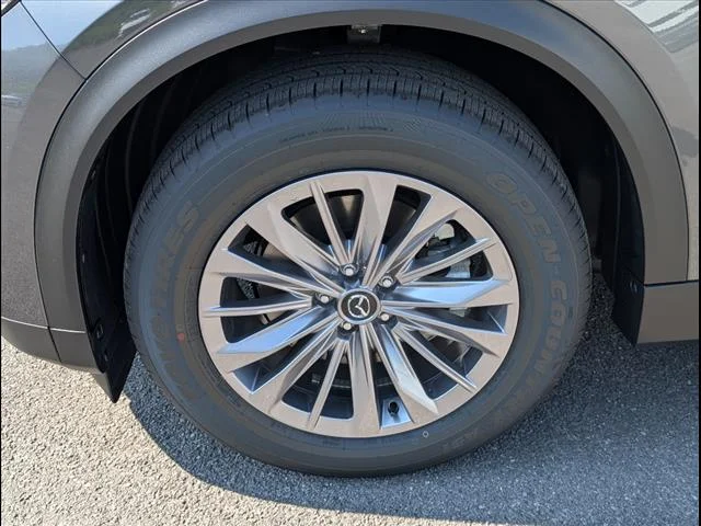 2025 Mazda CX-90 Preferred Package - Photo 22