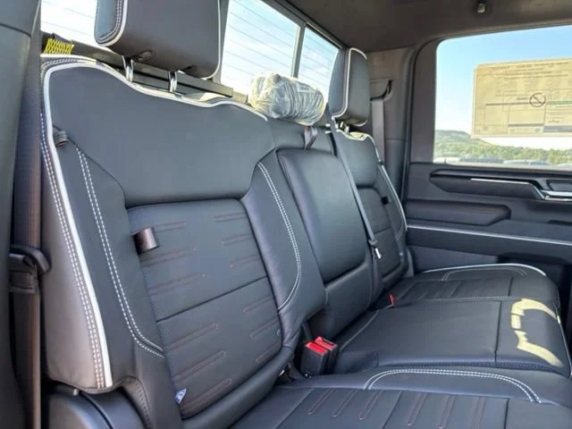 New 2026 Summit White GMC AT4X image 22