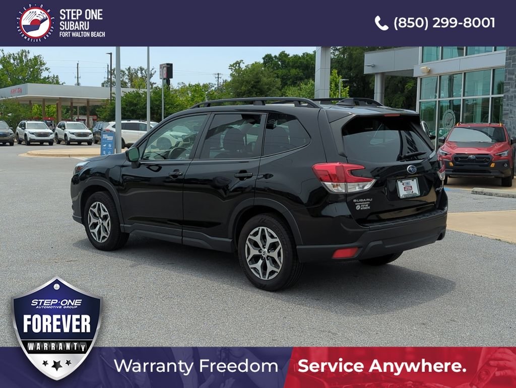 Used 2023 Black Subaru Premium image 5