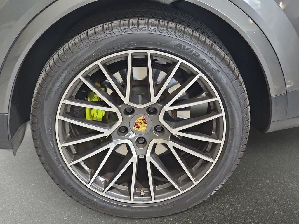 Used 2020 Gray Porsche Base image 35