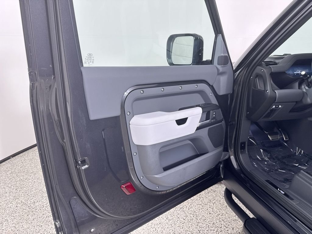 New 2026 Carpathian Grey Land Rover V8 image 13