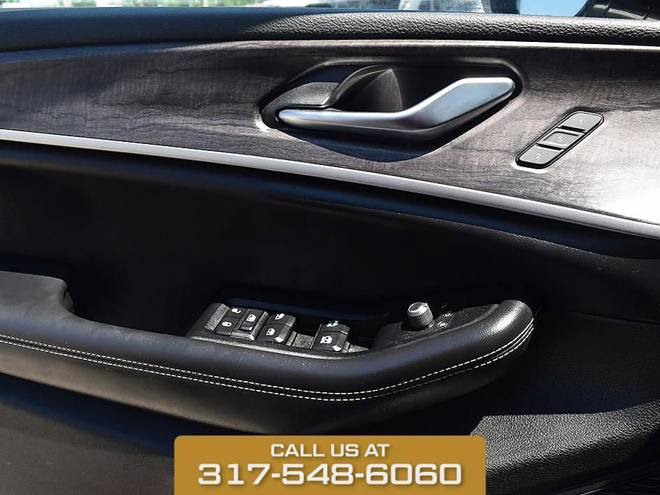 Used 2023 Silver Zynith Jeep Limited image 34