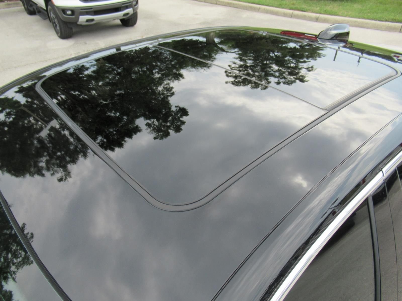 Used 2025 Black Cadillac Premium Luxury image 16