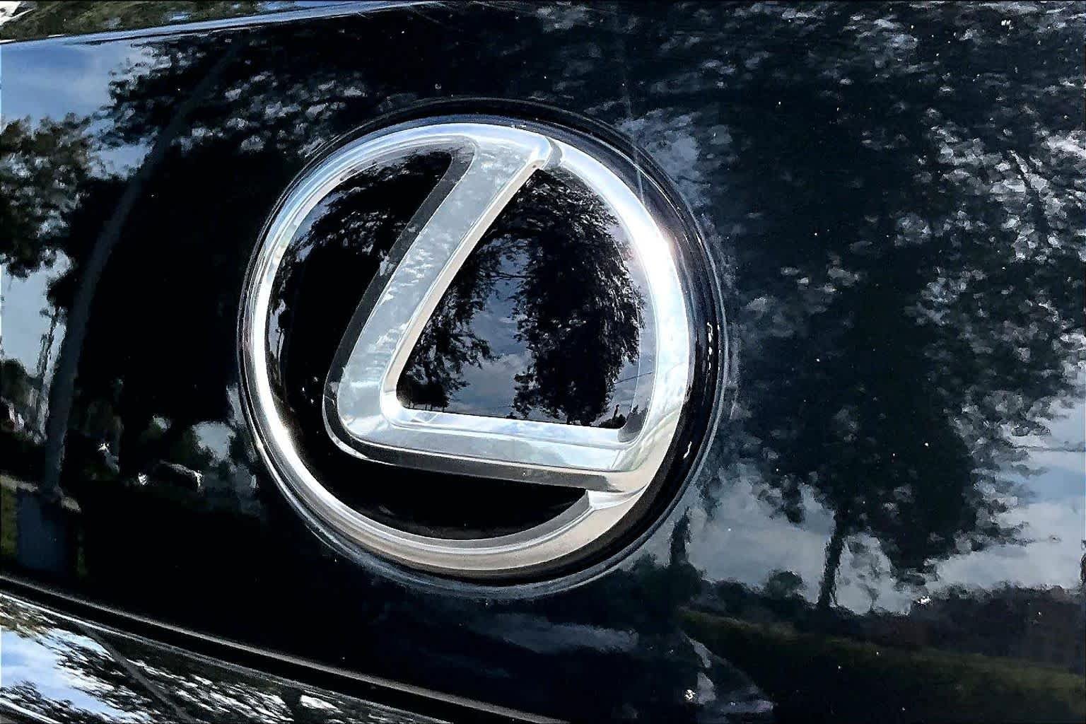 Used 2020 Obsidian Lexus F SPORT Performance image 31
