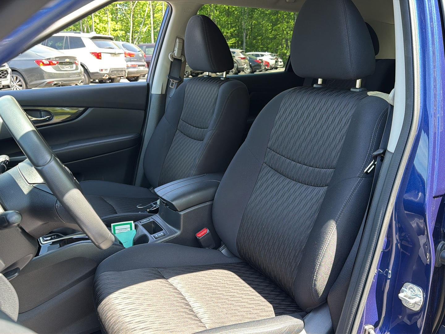 Used 2017 Caspian Blue Nissan SV image 2