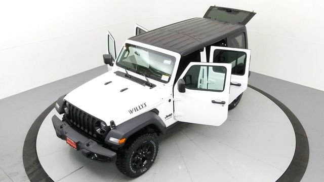 Used 2021 White Jeep Unlimited Willys image 22