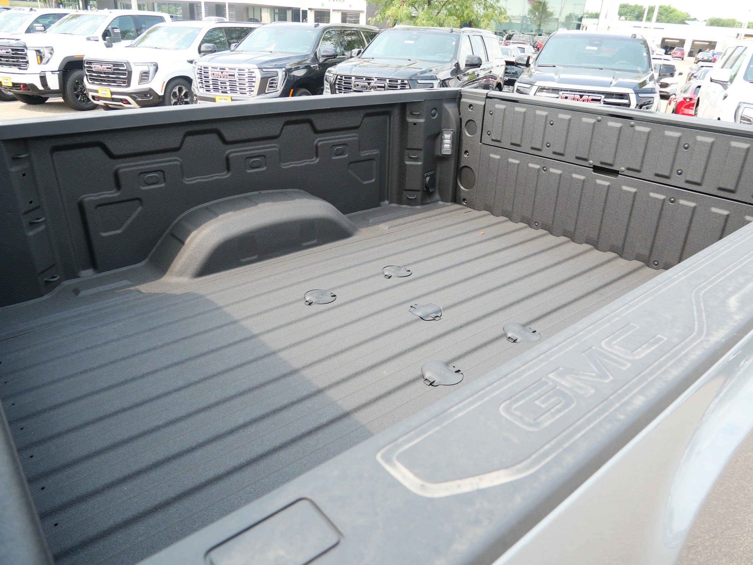 2026 GMC Sierra 3500HD Denali - Photo 7