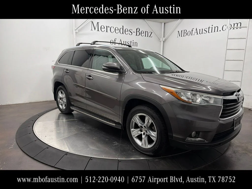 Used 2015 Gray Toyota Limited image 1