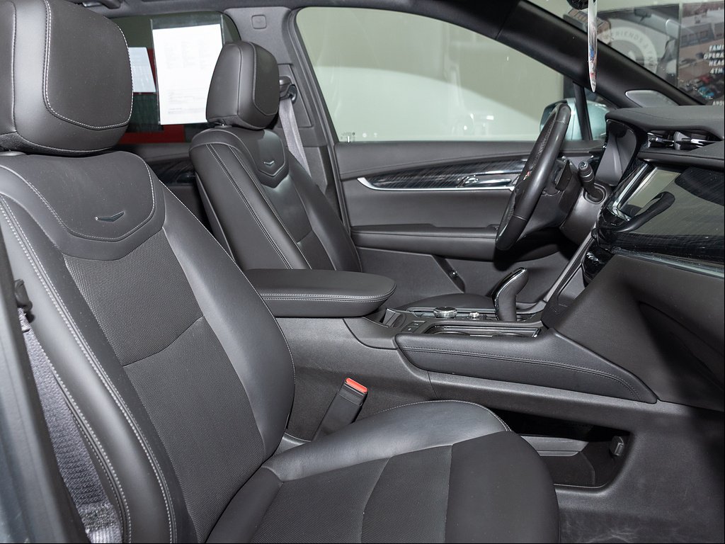 Used 2020 Shadow Metallic Cadillac Premium Luxury image 26