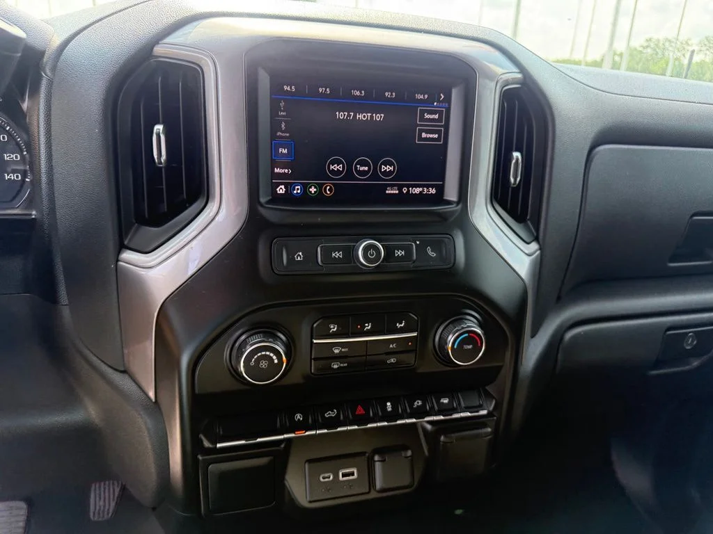 Used 2021 Gray Chevrolet Custom image 25