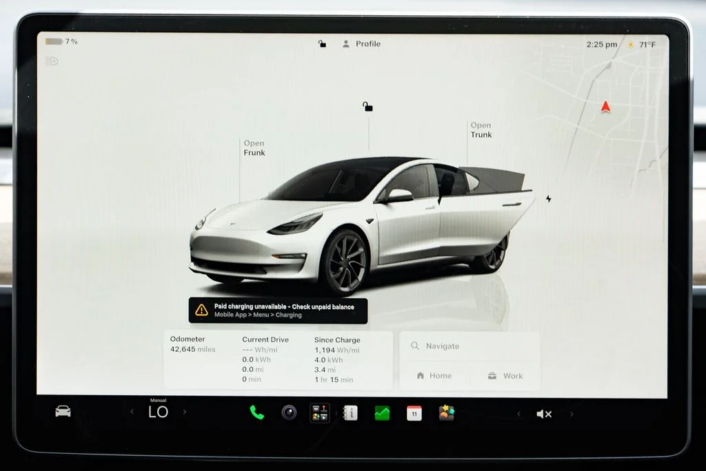 Used 2022 White Tesla Long Range image 13