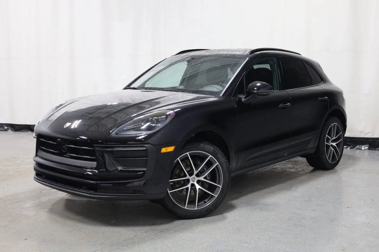 2026 Porsche Macan's photo