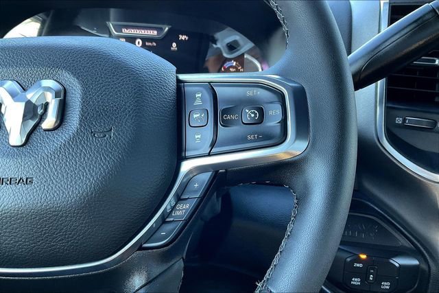 New 2026 Diamond Black Crystal Pearl-Coat Exterior Paint RAM Laramie image 15