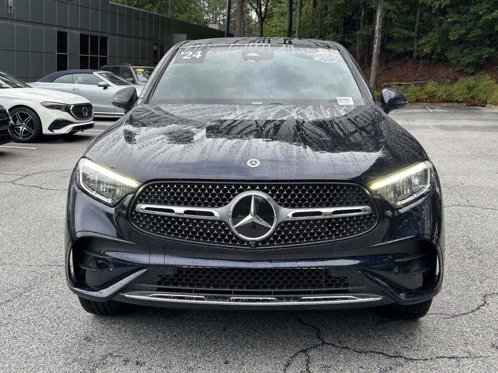Used 2024 Nautical Blue Metallic Mercedes-Benz GLC 300 4MATIC® Coupe image 3