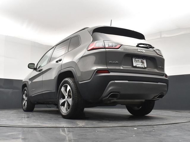Used 2022 Gray Jeep Limited image 22