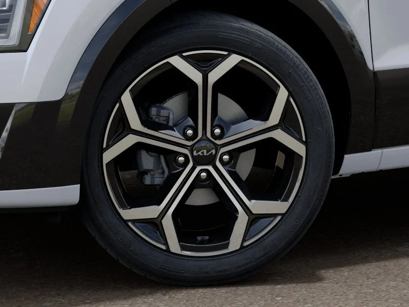 New 2026 Snow White Pearl Kia SX Touring image 9