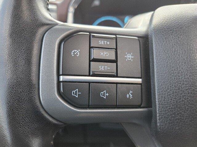 Used 2022 Carbonized Gray Metallic Ford LARIAT image 15