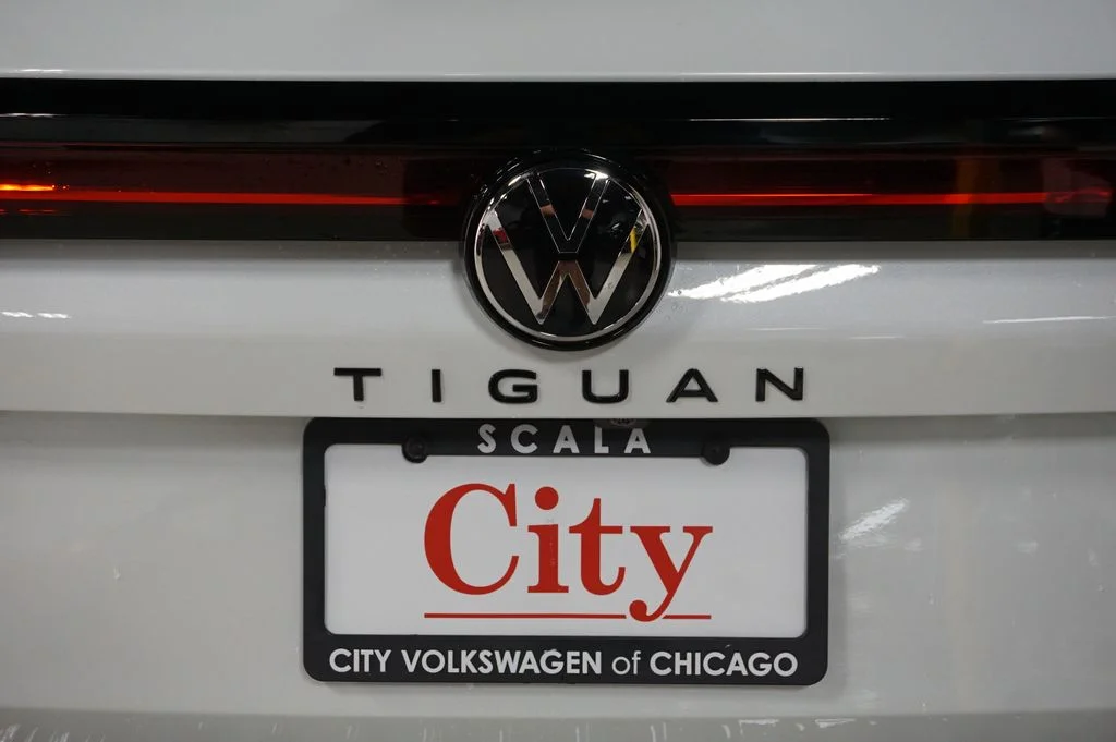 New 2026 Opal White Volkswagen 2.0T SE R-Line Black image 33