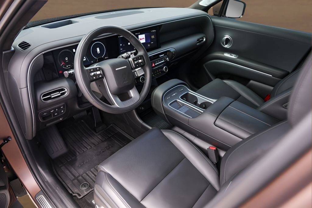 Used 2026  Hyundai Calligraphy image 10