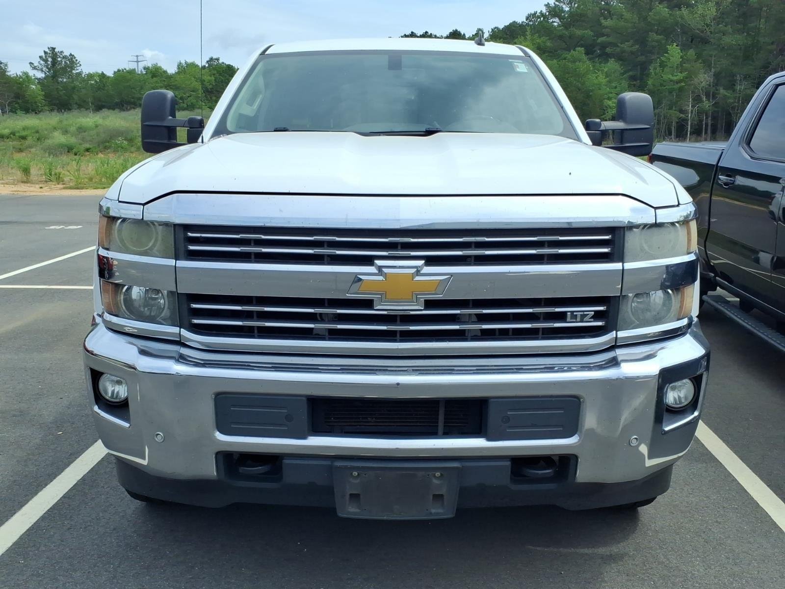 Used 2015 Summit White Chevrolet LTZ image 4