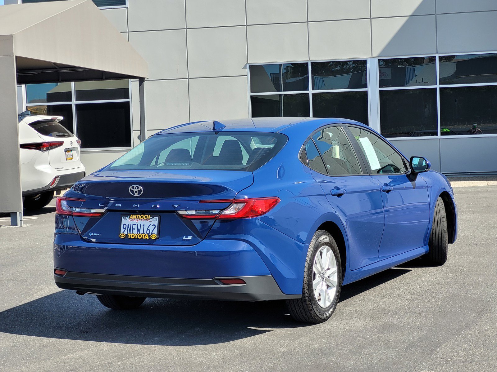 Used 2025 Blue Toyota  image 4