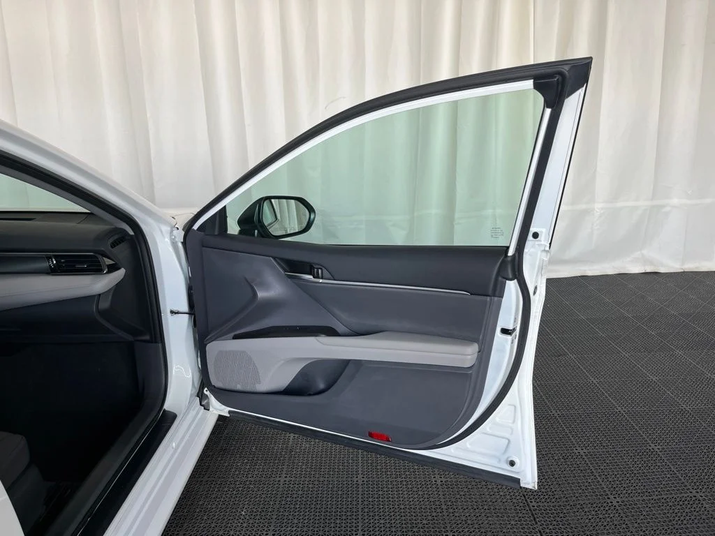 Used 2024 White Toyota LE image 19