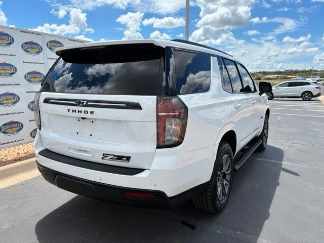 Used 2023 Summit White Chevrolet Z71 image 4
