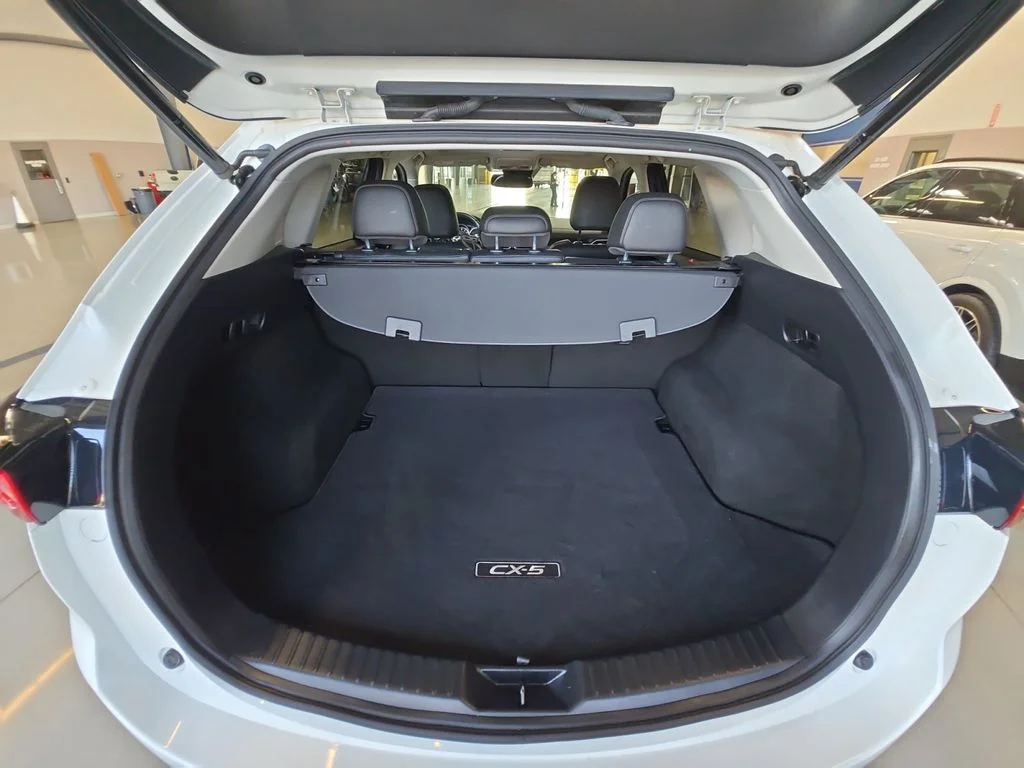Used 2021 White Mazda Touring image 23