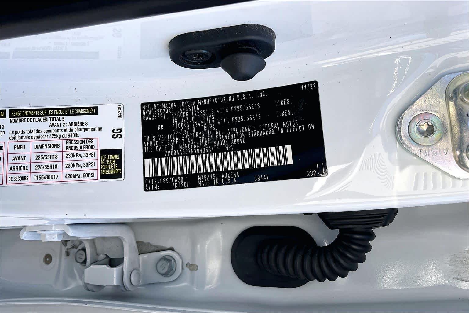Used 2022 Wind Chill Pearl Toyota XLE image 34