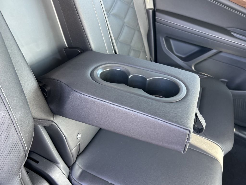 2026 Volkswagen Atlas SE w/Tech - Photo 46