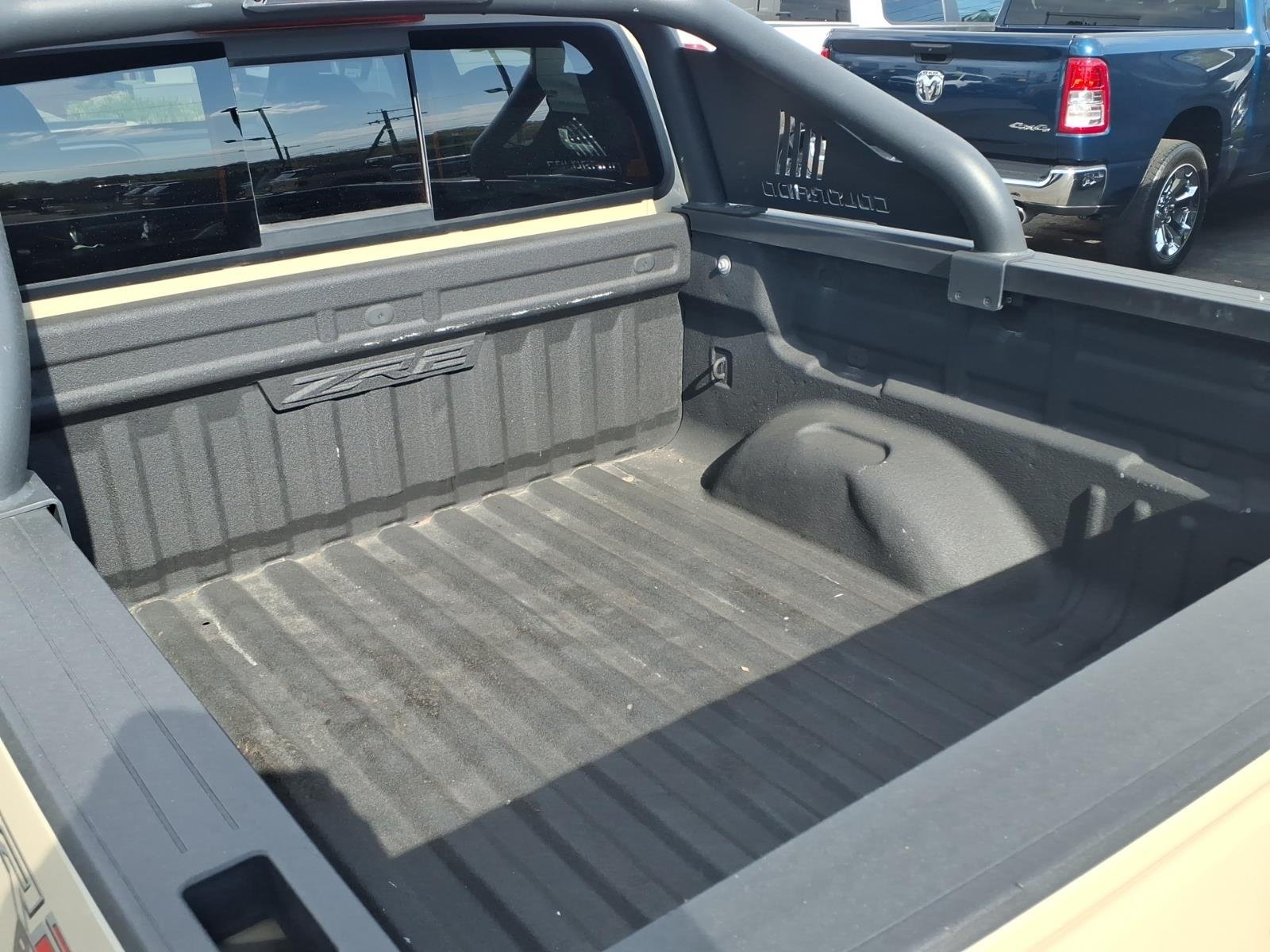 Used 2022 Beige Chevrolet ZR2 image 6