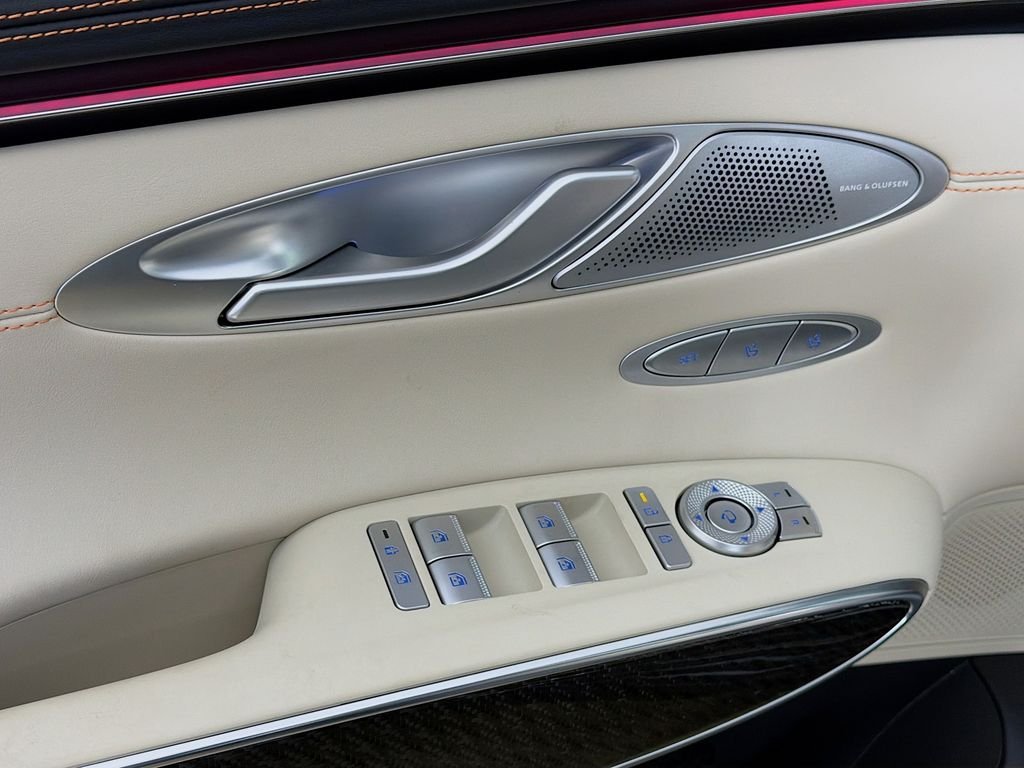 New 2026 Makalu Gray Genesis 3.5T Sport Prestige image 18