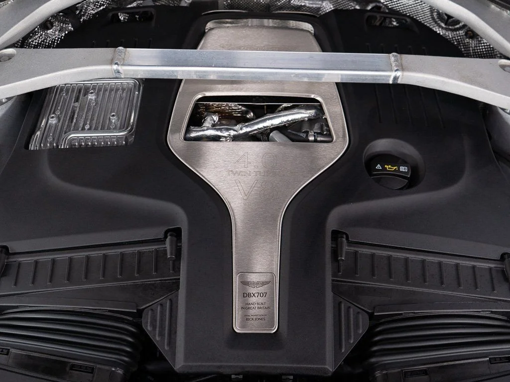 New 2026 Q Oberon Black Aston Martin 707 image 48