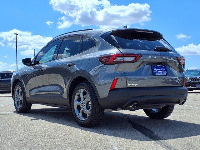 2026 Ford Escape ST-Line - Photo 7