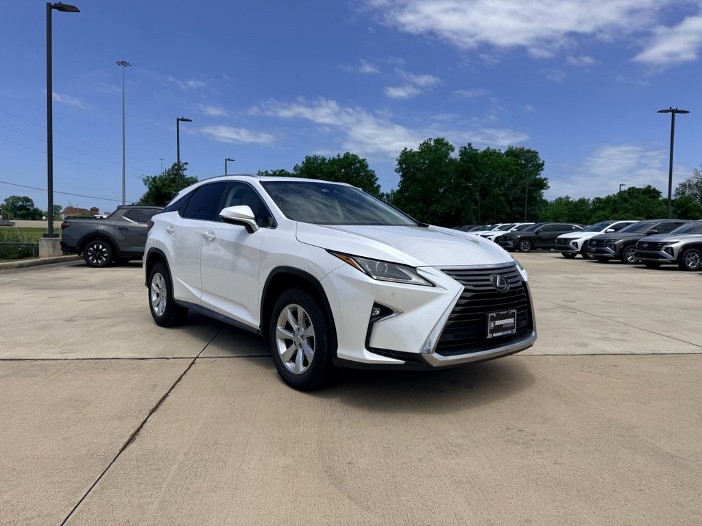 Used 2016 Eminent White Pearl Lexus Base image 32