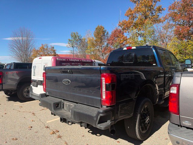 Used 2025 Blue Metallic Ford Lariat image 4