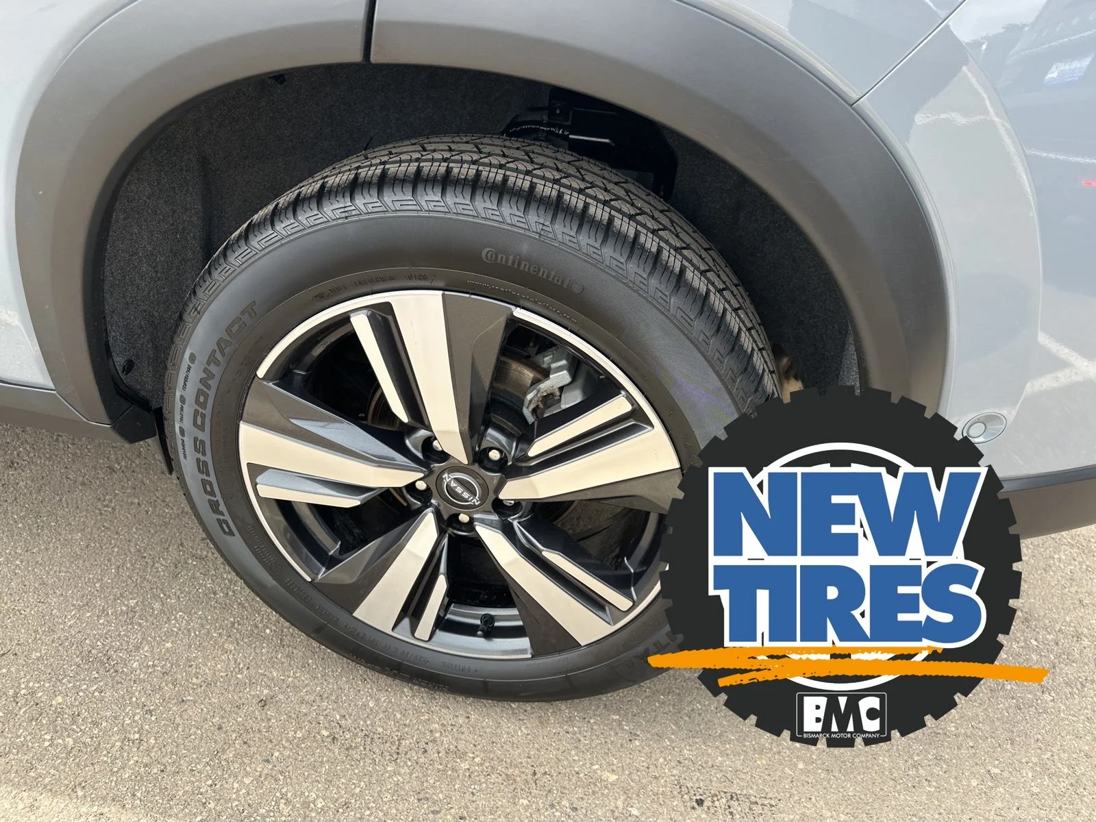 Certified Used 2025 Gray Nissan SL image 8