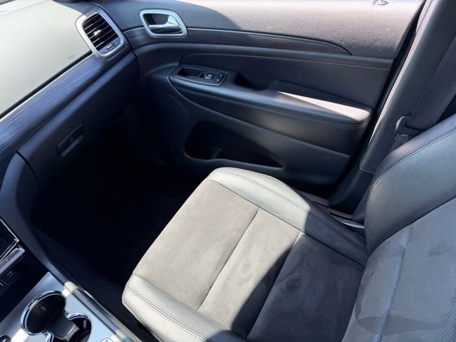 Certified Used 2022 White Jeep Laredo X image 17