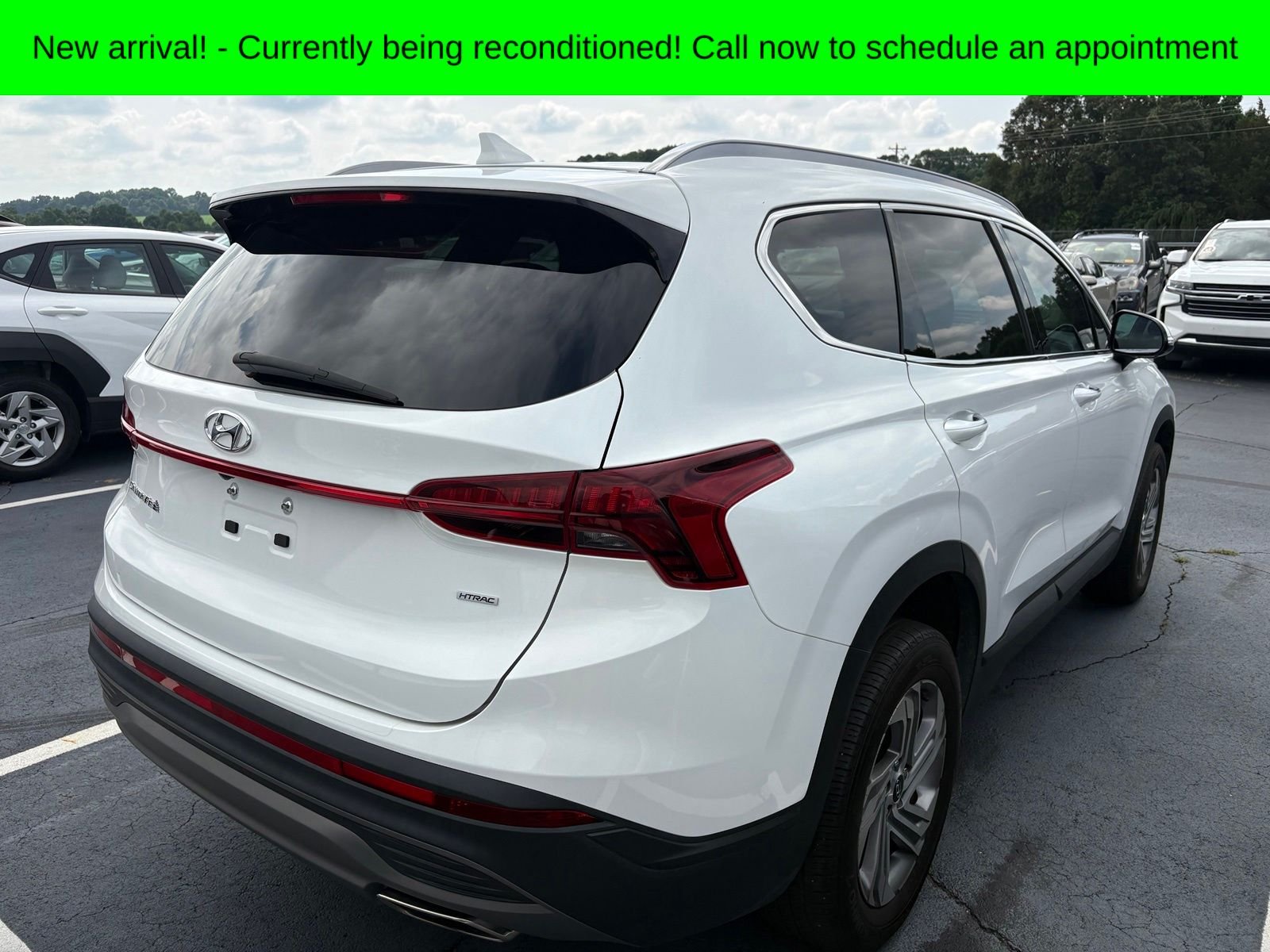 Used 2023 White Pearl Hyundai SEL image 2