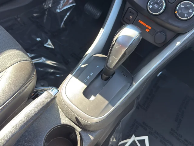 Used 2019 White Chevrolet LT image 37