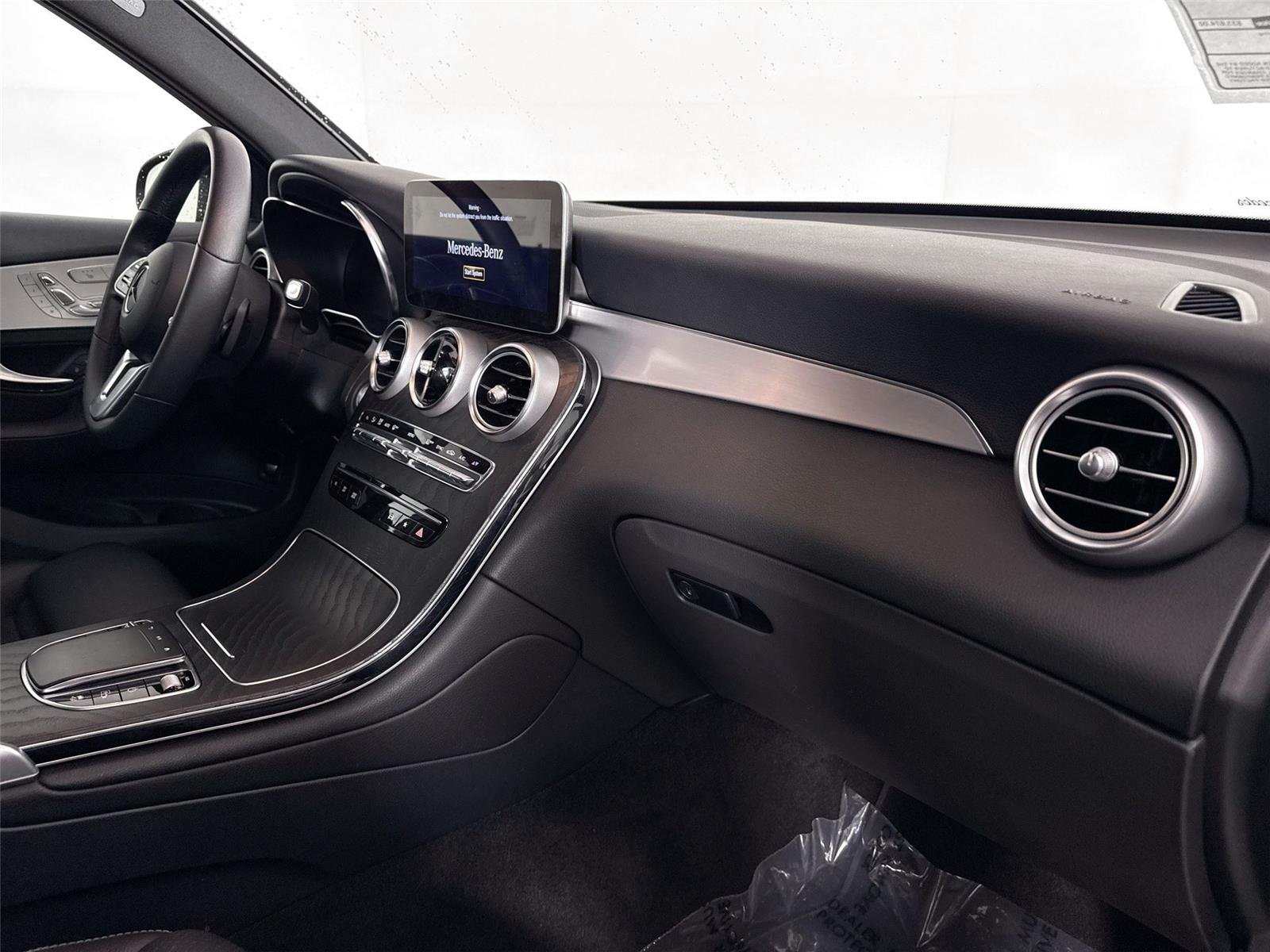 Used 2022 Black Mercedes-Benz GLC 300 image 42