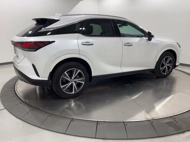 Used 2024 White Lexus 350 Premium image 5