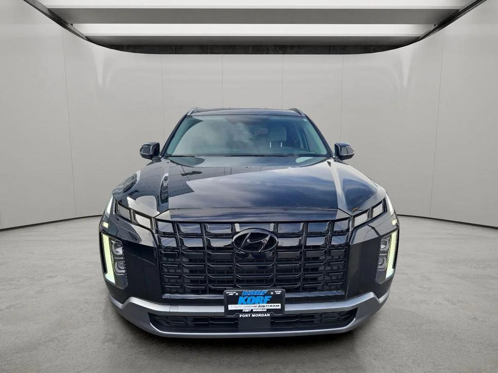Used 2025 Abyss Black Pearl Hyundai SEL image 8
