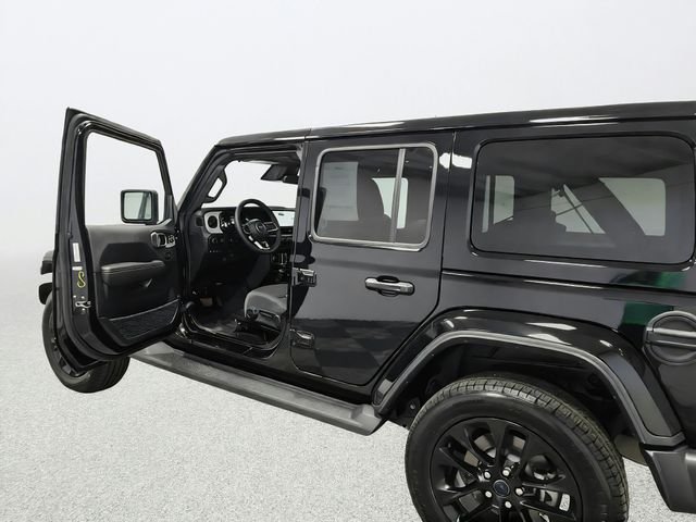 Used 2025 Black Jeep Sahara 4xe image 16