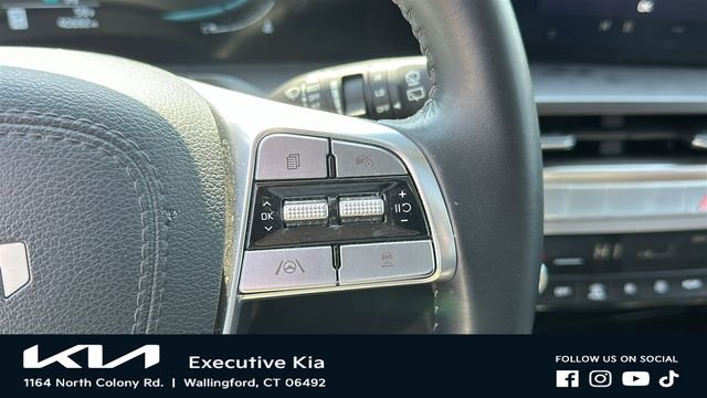Certified Used 2025 White Kia S image 14
